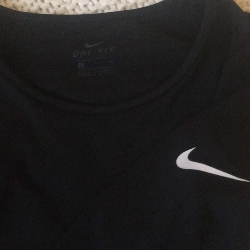 Nike - Picture 5 of 5